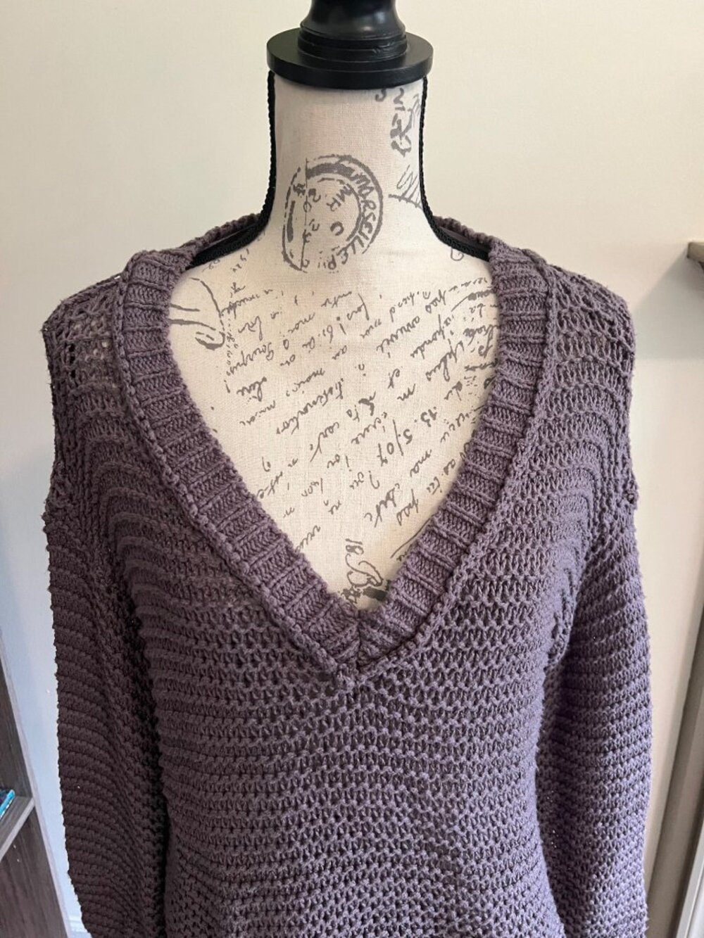 ONeill Oversized Knit VNeck Sweater Coastal Casual Lightweight Beachwear Brown S - Picture 3 of 10